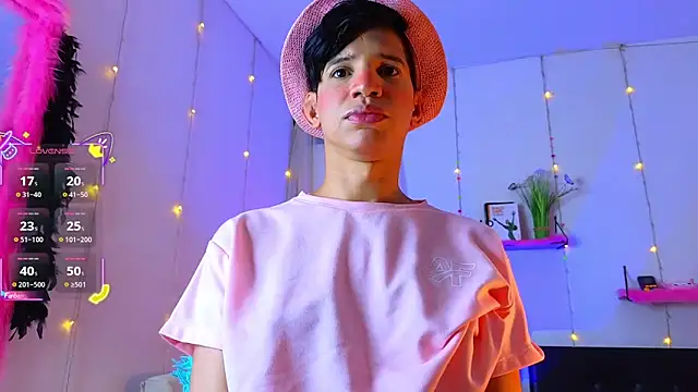 Ariel Femboy  online show from 09.14.25