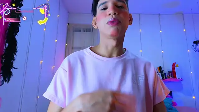 Ariel Femboy  online show from 02.10.26