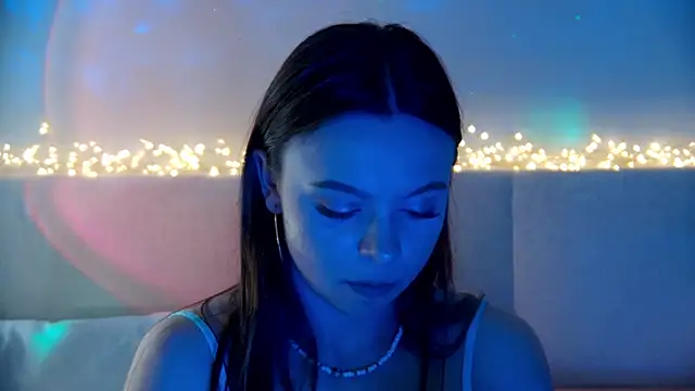 ElisabethDavis online show from 01.28.25