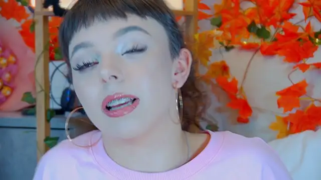 ElisabethDavis online show from 10.13.25