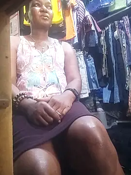 Hailey BaileyXYZ online show from 11.04.25