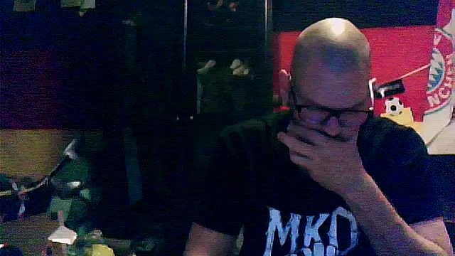 Snapshot of Die-geile-Sau chatting on 09.12.25 Die-geile-Sau online show from 09.12.25