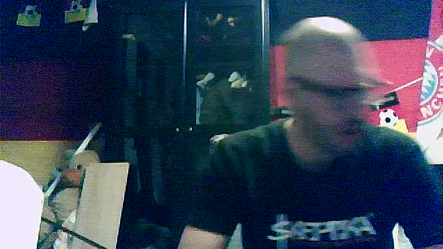 Snapshot of Die-geile-Sau chatting on 10.25.25 Die-geile-Sau online show from 10.25.25