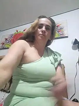 Snapshot of SeductionSilera chatting on 03.01.25 SeductionSilera online show from 03.01.25