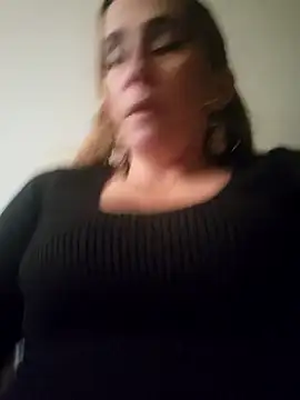 Snapshot of SeductionSilera chatting on 03.12.25 SeductionSilera online show from 03.12.25