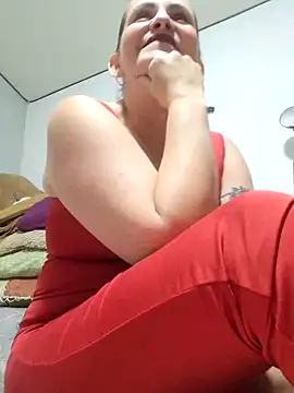 Snapshot of SeductionSilera chatting on 09.16.25 SeductionSilera online show from 09.16.25