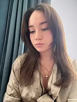 QuietNicole online show from 03.22.25