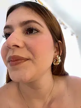 Snapshot of naughty__angel chatting on 02.14.25 naughty angel online show from 02.14.25