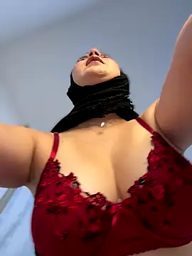 Snapshot of naughty__angel chatting on 09.10.25 naughty angel online show from 09.10.25