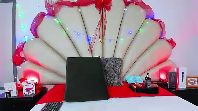 Natasha  Blue online show from 12.29.24