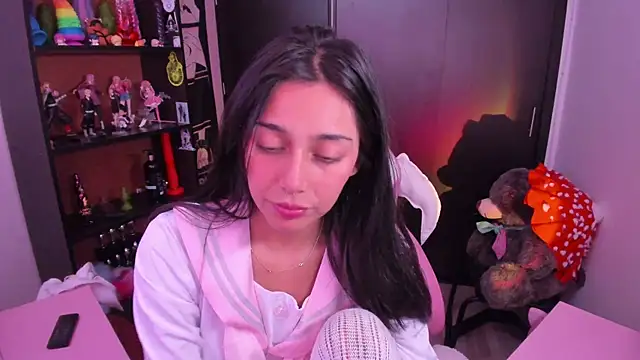 Snapshot of amber_yull chatting on 01.10.26 amber yull online show from 01.10.26