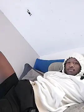 Snapshot of _MAC24k chatting on 09.23.25 MAC24k online show from 09.23.25