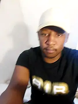 Snapshot of _MAC24k chatting on 09.26.25 MAC24k online show from 09.26.25