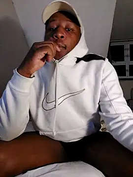 Snapshot of _MAC24k chatting on 09.27.25 MAC24k online show from 09.27.25