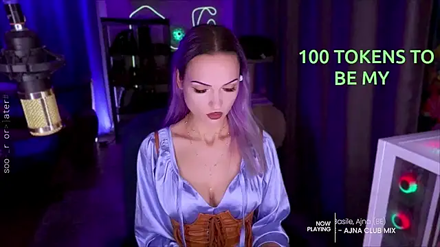 Snapshot of ml_milana chatting on 10.11.25 ml milana online show from 10.11.25