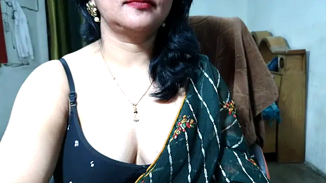 Cute Mahi22 online show from 11.28.25