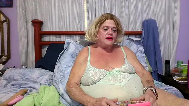 BigClitMelody online show from 10.11.25