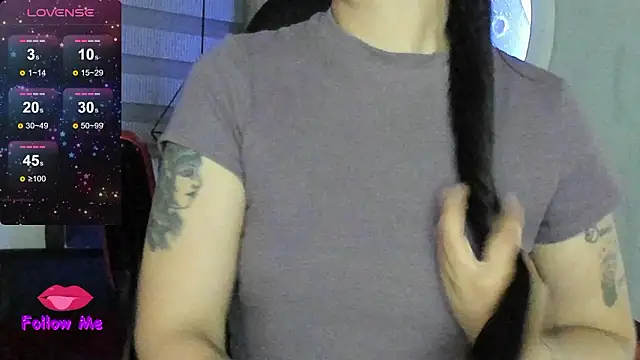 Snapshot of natasha_logan_ chatting on 01.17.26 natasha logan online show from 01.17.26