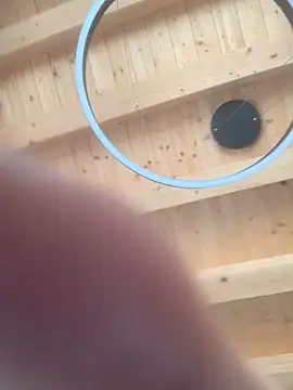 Snapshot of Fellix chatting on 02.22.25 Fellix online show from 02.22.25