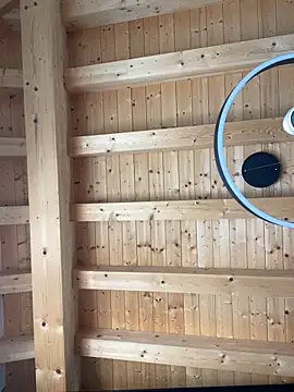 Snapshot of Fellix chatting on 09.24.25 Fellix online show from 09.24.25