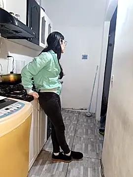 catire2323 online show from 09.21.25