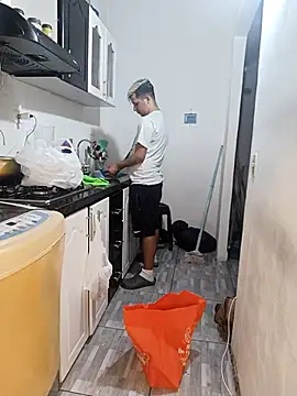 catire2323 online show from 09.24.25