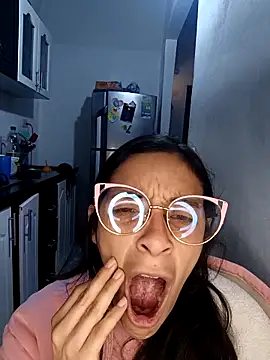 catire2323 online show from 02.12.26