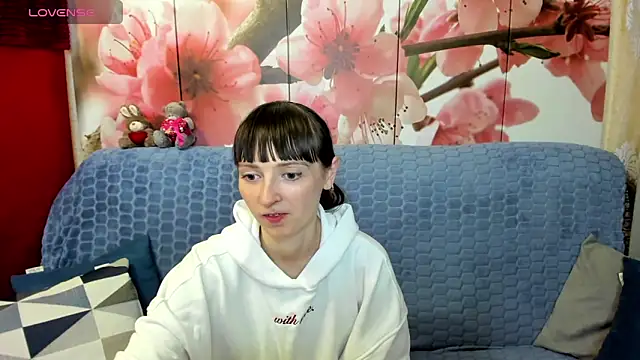 TayanaJons online show from 05.14.26