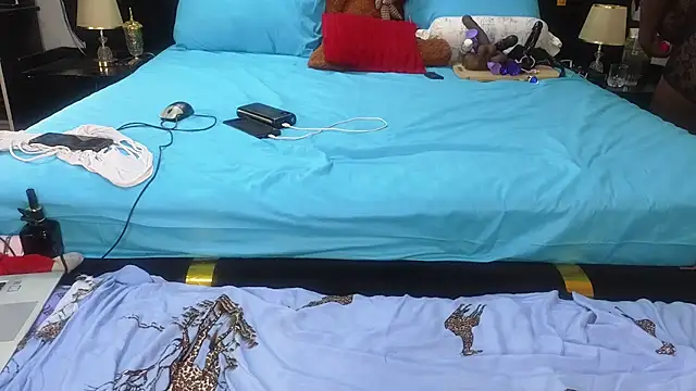 Snapshot of Sexy_sharntel chatting on 03.09.25 Sexy sharntel online show from 03.09.25