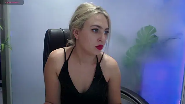 AvaBlue  online show from 12.06.24