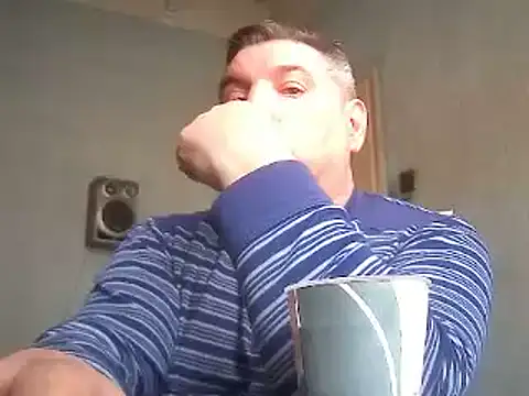 Snapshot of GYurmoka70 chatting on 02.04.25 GYurmoka70 online show from 02.04.25