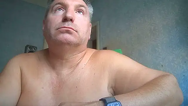 Snapshot of GYurmoka70 chatting on 09.09.25 GYurmoka70 online show from 09.09.25