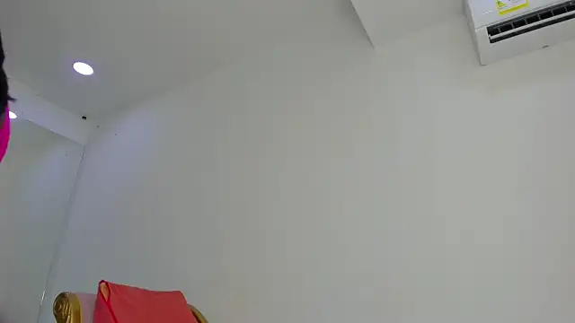 rihanna abiodun online show from 05.08.26