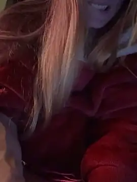 GoldenFlameGoddess online show from 12.21.25