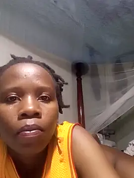 Queentesi online show from 02.24.25