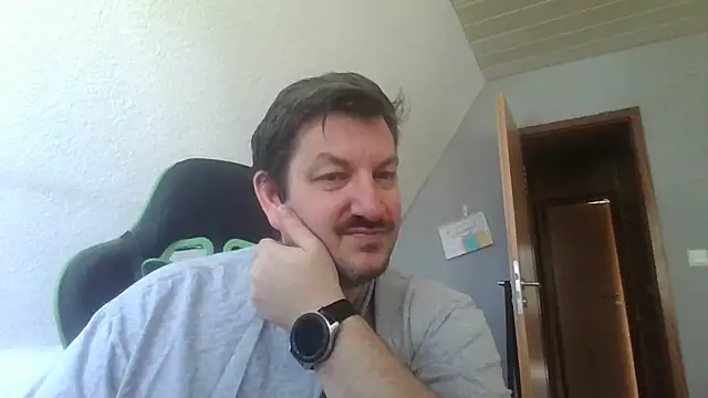 Golffahrer1982 online show from 05.24.26