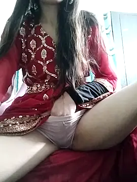 Snapshot of Noor_Darliing chatting on 03.02.25 Noor Darliing online show from 03.02.25