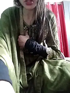 Snapshot of Noor_Darliing chatting on 03.13.25 Noor Darliing online show from 03.13.25