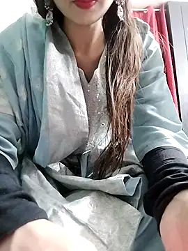 Snapshot of Noor_Darliing chatting on 03.22.25 Noor Darliing online show from 03.22.25