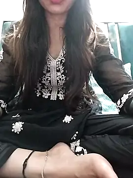 Snapshot of Noor_Darliing chatting on 09.16.25 Noor Darliing online show from 09.16.25