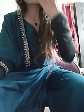 Noor Darliing online show from 06.01.26
