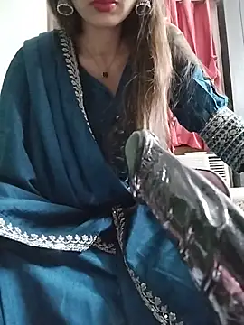 Noor Darliing online show from 07.20.26