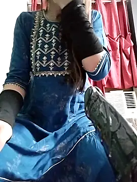 Noor Darliing online show from 07.28.26