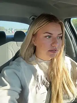 nicolesugarr online show from 09.18.25