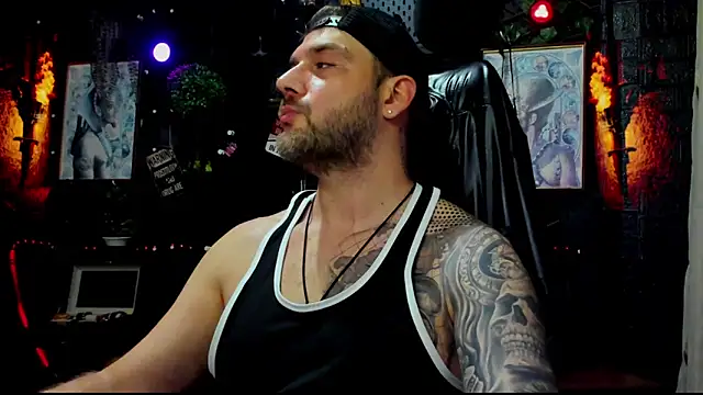 Snapshot of LexXHardy chatting on 06.15.26 LexXHardy online show from 06.15.26