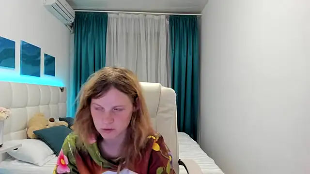 Kathlyn  Heath online show from 10.07.25