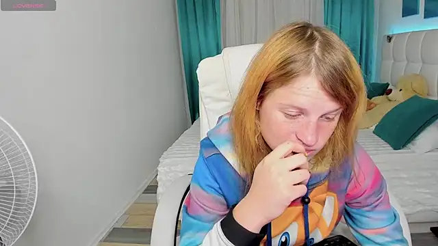 Kathlyn  Heath online show from 10.13.25