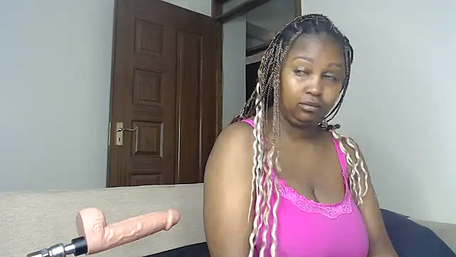Snapshot of NIKKIE_LOVE chatting on 06.18.26 NIKKIE LOVE online show from 06.18.26