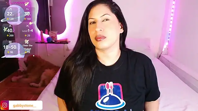 Snapshot of Gabby_stone_ chatting on 11.30.25 Gabby stone online show from 11.30.25