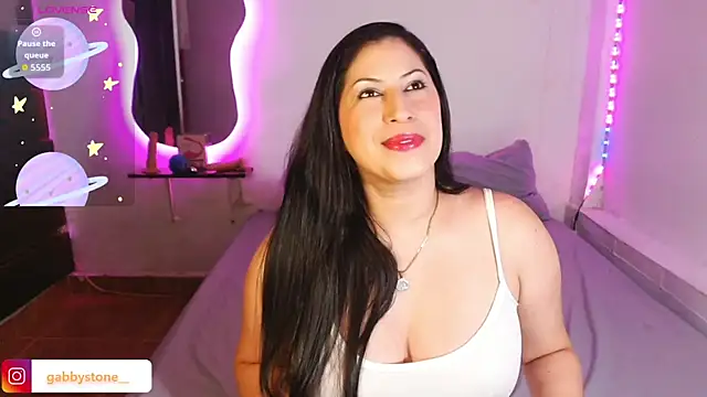 Snapshot of Gabby_stone_ chatting on 12.01.25 Gabby stone online show from 12.01.25